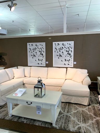 Furniture Store «Value City Furniture», reviews and photos, 2720 N Mall Dr, Virginia Beach, VA 23452, USA