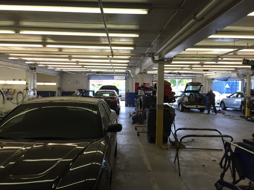 Auto Body Shop «Balise Collision Repair», reviews and photos, 340 Jefferson Blvd, Warwick, RI 02888, USA