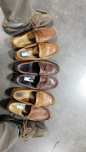 Thrift Store «Goodwill», reviews and photos, 557 N Azusa Ave, West Covina, CA 91791, USA