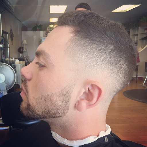 Barber Shop «Arthur BarberShop», reviews and photos, 5732 N Telegraph Rd, Dearborn Heights, MI 48127, USA