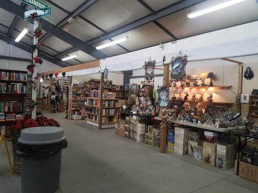 Flea Market «Virginia Bazaar», reviews and photos, 8436 Ladysmith Rd, Ruther Glen, VA 22546, USA