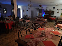 Atmosphère du Restaurant familial La Forge d'Elie à Pluduno - n°6