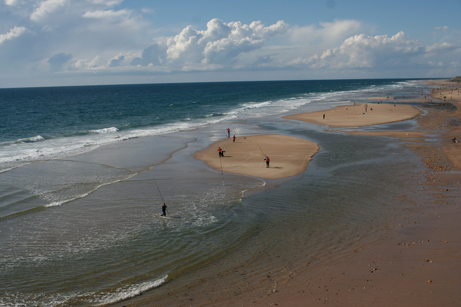 Foto von Plage Vensac mit langer gerader strand