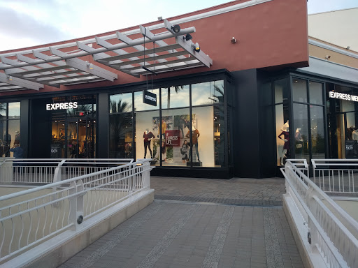 Clothing Store «Express», reviews and photos, 7007 Friars Rd, San Diego, CA 92108, USA
