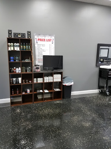 Barber Shop «21 Fadez Barbershop», reviews and photos, 30 Tyler Ct, Elgin, IL 60123, USA