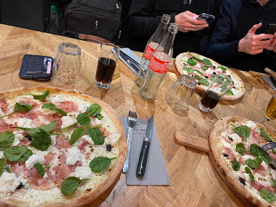 Jordan Tomas - Pizza Mamamia Lyon Croix Rousse à Lyon