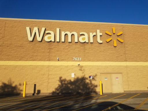Department Store «Walmart Supercenter», reviews and photos, 7631 Gall Blvd, Zephyrhills, FL 33541, USA