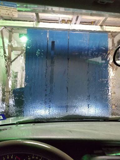 Car Wash «Big kahuna Express Car Wash», reviews and photos, 101 Continental Dr, Lewisville, TX 75067, USA