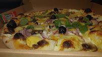 Plats et boissons du Pizzeria TOP PIZZA à Mèze - n°3