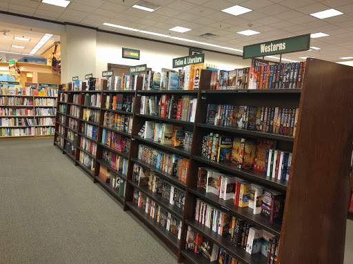 Book Store «Barnes & Noble», reviews and photos, 14347 W Colfax Ave, Golden, CO 80401, USA