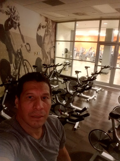 Gym «LA Fitness», reviews and photos, 8616 Cameron St, Silver Spring, MD 20910, USA