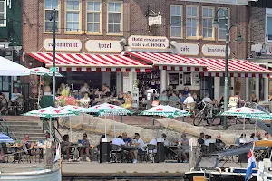 Restaurant-café Van den Hogen image