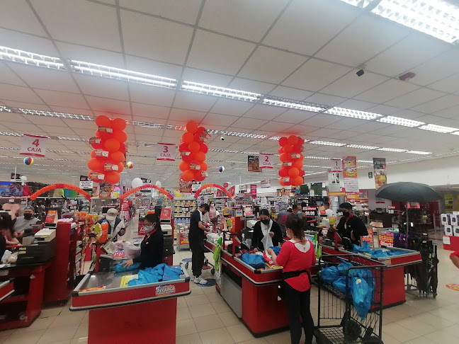 Opiniones de TÍA La Luz en Quito - Supermercado