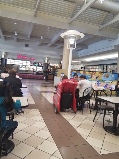 Shopping Mall «Visalia Mall», reviews and photos, 2031 S Mooney Blvd, Visalia, CA 93277, USA