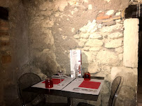 Atmosphère du Restaurant français La Table du Trusquin à Pierrelatte - n°11