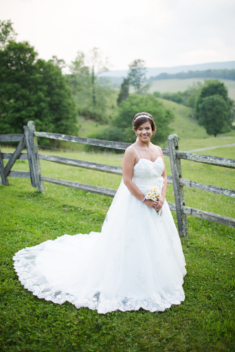 Bridal Shop «Proms Pageants & Pretty Things», reviews and photos, 5325 Peters Creek Rd, Roanoke, VA 24019, USA