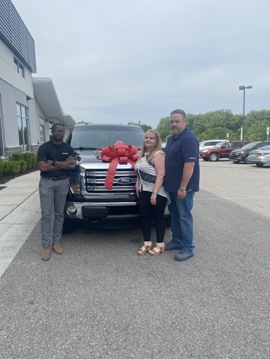 Used Car Dealer «Exclusive Motor Cars», reviews and photos, 4660 Reisterstown Rd, Baltimore, MD 21215, USA