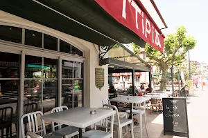Café Ttipia Bar Restaurant image