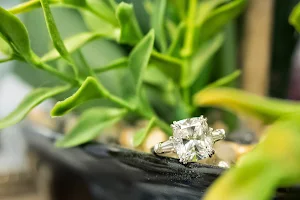 Nassau Diamond Buyers image