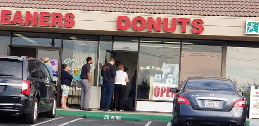 Donut Shop «Upland Donuts», reviews and photos, 1627 N Mountain Ave, Upland, CA 91784, USA