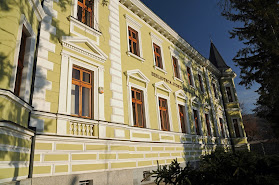 Biblioteca Județeană George Coșbuc