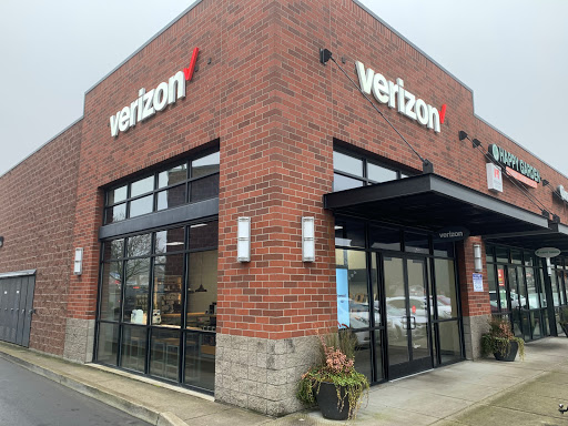 Verizon Authorized Retailer, TCC, 2296 Gable Rd #240, St Helens, OR 97051, USA, 