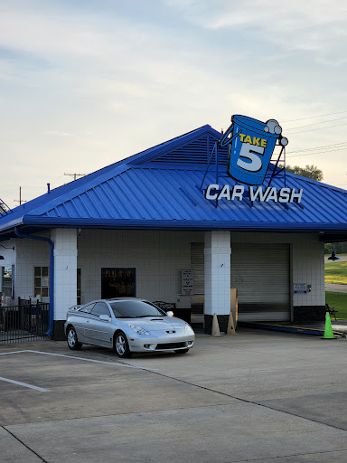 Take 5 Car Wash en McComb