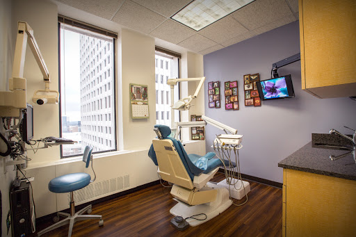 Dental clinics in Atlanta