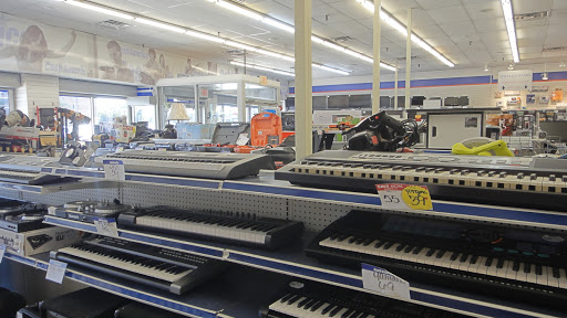 Check Cashing Service «Cash America Pawn», reviews and photos, 882 N Lake St #50, Aurora, IL 60506, USA