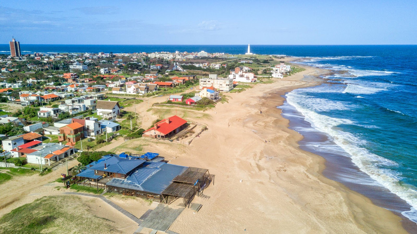 La Balconada Beach'in fotoğrafı çok temiz temizlik seviyesi ile
