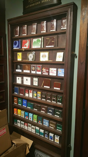 Tobacco Shop «Tinder Box», reviews and photos, 4400 Sharon Rd # 226, Charlotte, NC 28211, USA