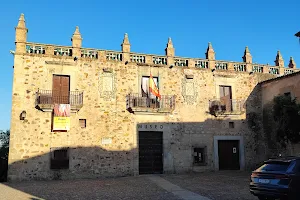 Cáceres Museum image