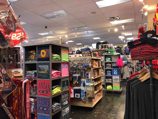 Sportswear Store «Kansas Sampler/Rally House Mission», reviews and photos, 6858 Johnson Dr, Mission, KS 66202, USA