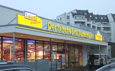 basic Bio-Supermarkt image