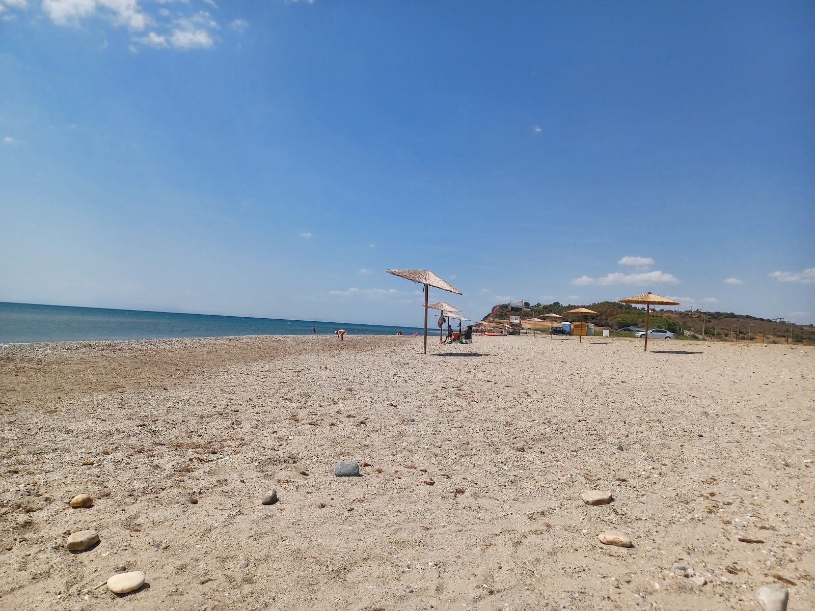 Foto di Paralia Kryoneri - luogo popolare tra gli intenditori del relax