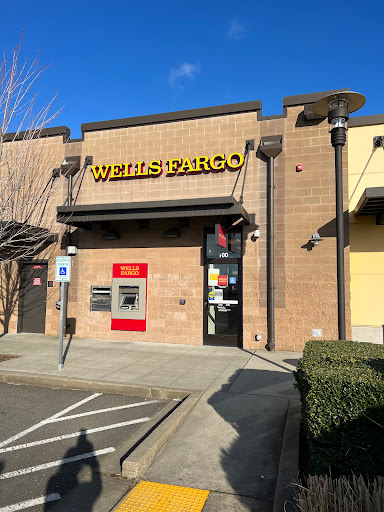 Shopping Mall «Grand Ridge Plaza», reviews and photos, 1451 Highlands Dr NE, Issaquah, WA 98029, USA