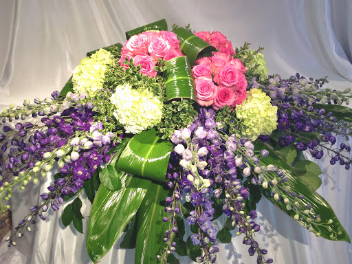 Florist «Blossoms», reviews and photos, 33866 Woodward Ave, Birmingham, MI 48009, USA