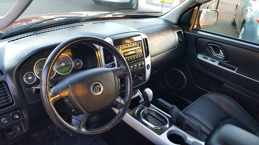 Used Car Dealer «Auto Outlet, Carfax Certified Auto Sales/Financing», reviews and photos, 496 Lancaster Dr SE, Salem, OR 97317, USA