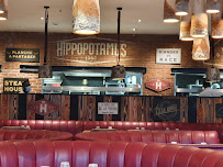 Atmosphère du Restaurant Hippopotamus Steakhouse à Puteaux - n°14