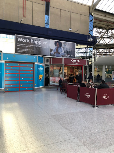 Reviews of Costa Reading Station in Reading - Coffee shop