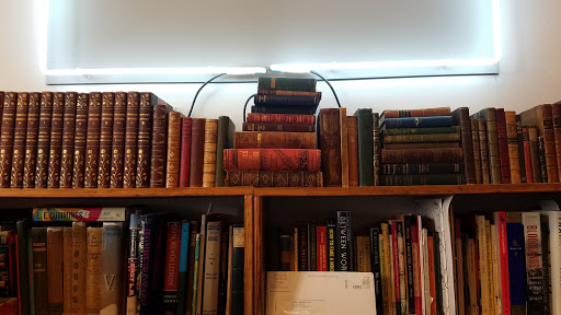 Book Store «Pilsen Community Books», reviews and photos, 1102 W 18th St, Chicago, IL 60608, USA