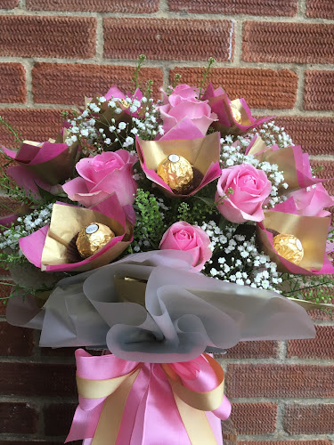 Reviews of Buds 2 Blooms in Norwich - Florist
