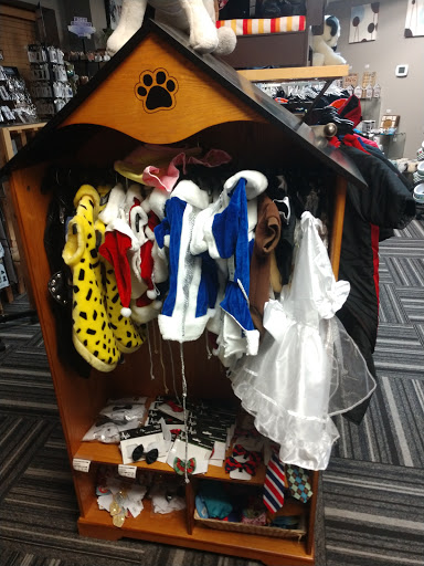 Pet Store «Paws Natural Pet Emporium», reviews and photos, 8551 W Gage Blvd, Kennewick, WA 99336, USA