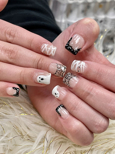 Nail Salon «La Nails Salon», reviews and photos, 307 N High St, Millville, NJ 08332, USA