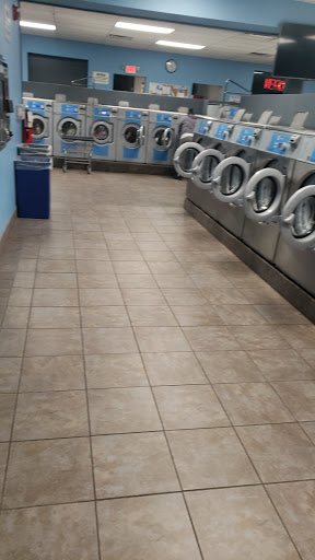 Laundromat «Clean Enterprises Laundromat & Car Wash», reviews and photos, 545 Lincoln St, Oxford, PA 19363, USA