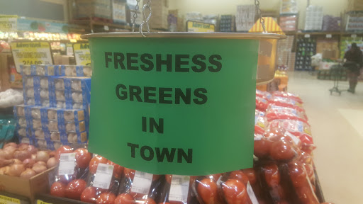 Grocery Store «Blue Parkway Sunfresh», reviews and photos, 4209 E 50th Terrace, Kansas City, MO 64130, USA