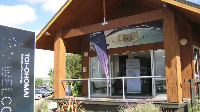 Reviews of Toi Ohomai Institute of Technology, Taupo Campus in Taupo - School