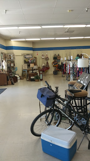 Non-Profit Organization «Goodwill», reviews and photos, 607 Parker Ave, Rodeo, CA 94572, USA