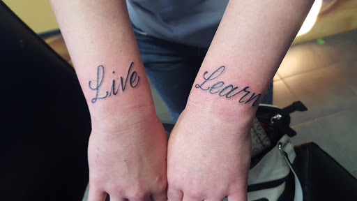 Tattoo Shop «Calaveras Tattoo», reviews and photos, 20991 Mission Blvd, Hayward, CA 94541, USA