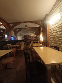 Atmosphère du Restaurant L’ Agence Bar à Paris - n°8